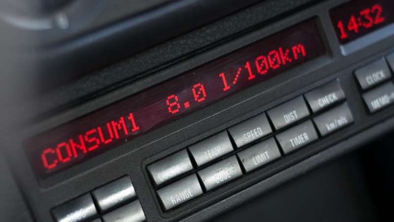1206teszt/bmw328i/e36_f30_328i_c (4)_medium.jpg